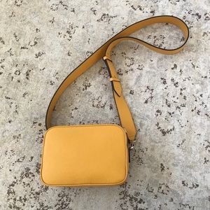 Leatherology yellow sunshine camera bag